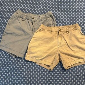 Pair of Chubbies Shorts 5.5 inch and 7 inch inseam Sz M